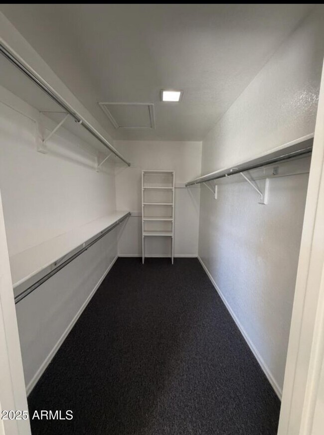 Building Photo - 6349 W Cheryl Dr