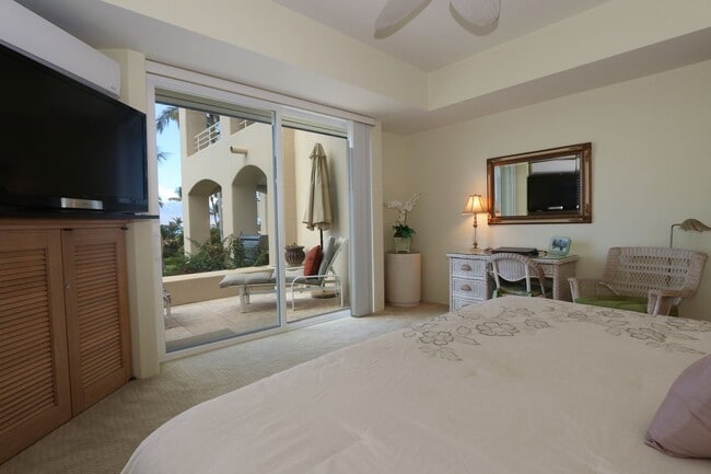 Building Photo - Furnished, 2 Bed/3 Bath Wailea Palms Residence Gated with Ocean Views