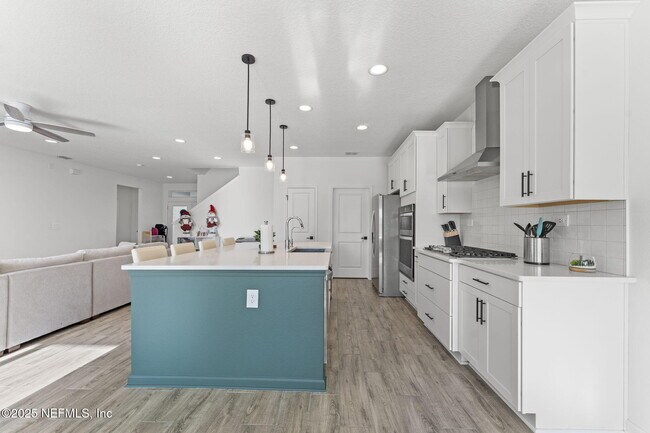 Building Photo - 577 Archstone Wy