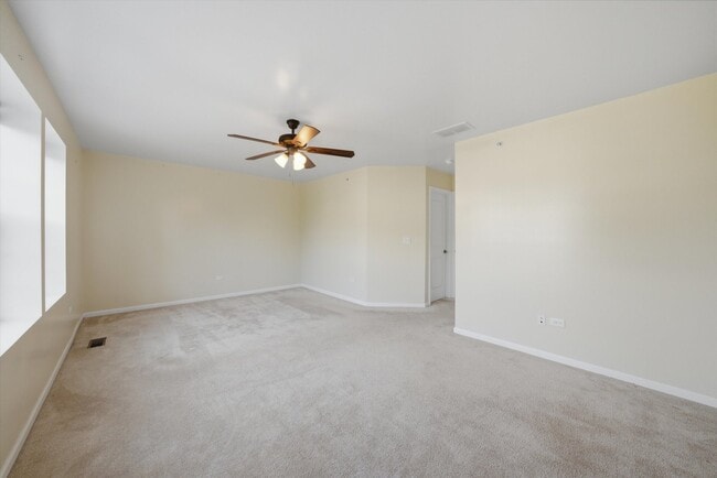Building Photo - 1492 Orchid St