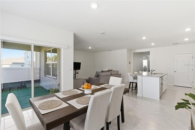 Building Photo - 1348 Hanoverian Dr