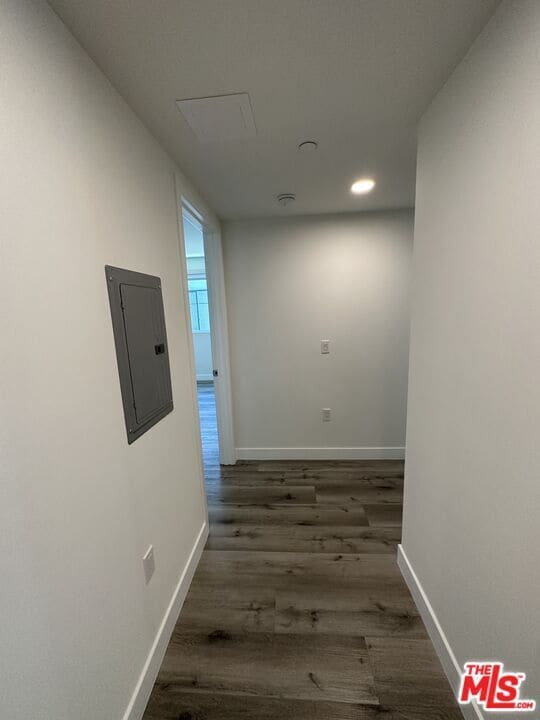 Building Photo - 4806 Sylmar Ave