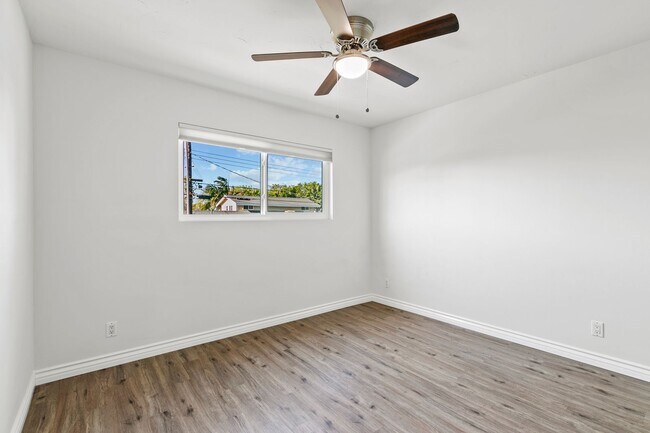 Building Photo - Spacious Detached Home with Private Patio in Prime Tustin Community