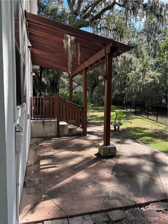 Building Photo - 64 Admiral's Retreat Dr