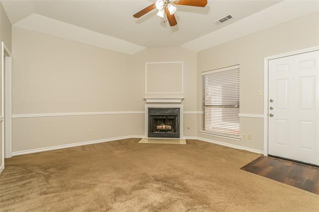 Building Photo - 919 Walters Dr