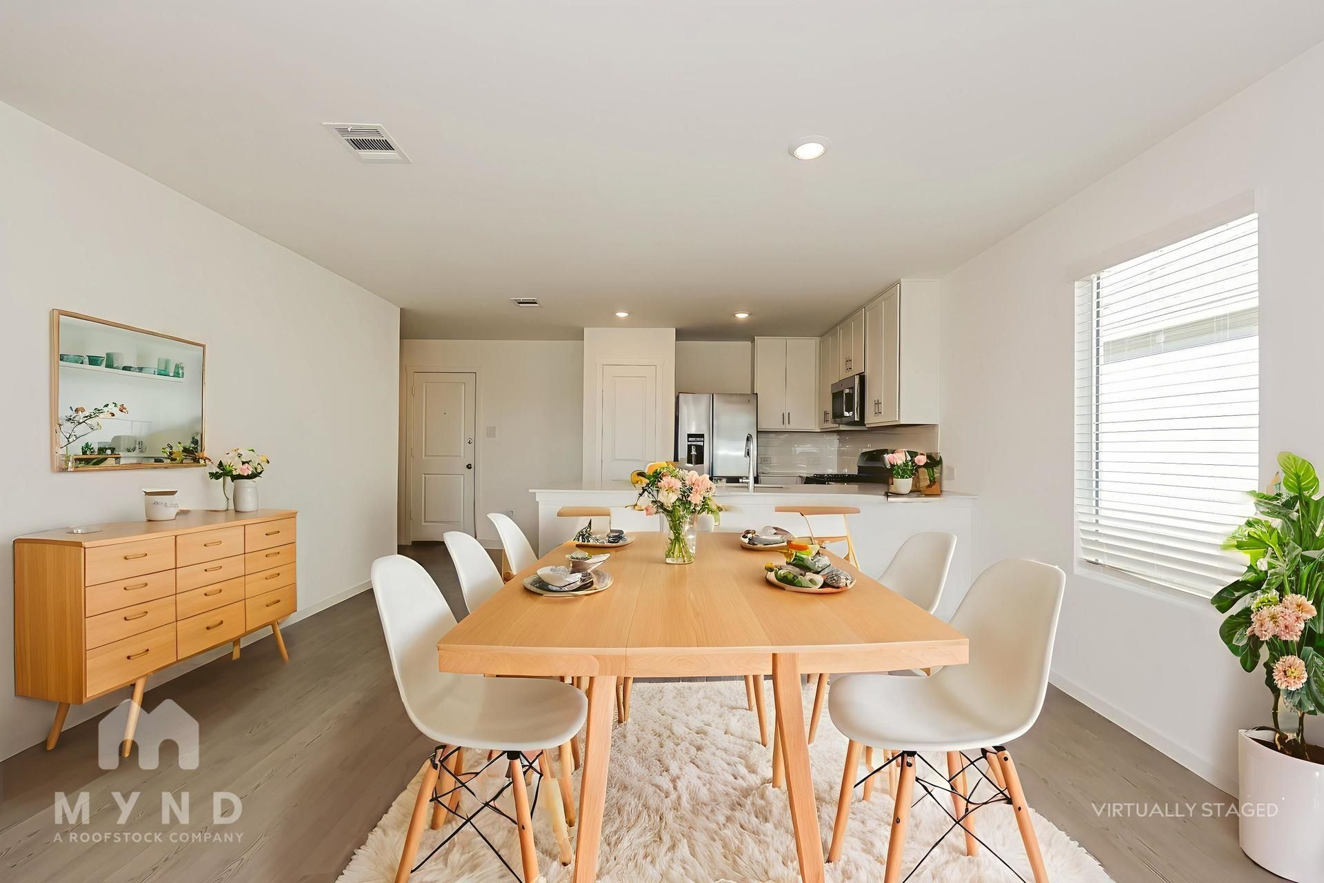 Building Photo - 2765 Mistwood Dr