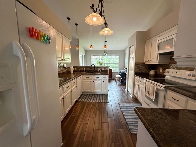 Building Photo - 4022 NW 34th Ter