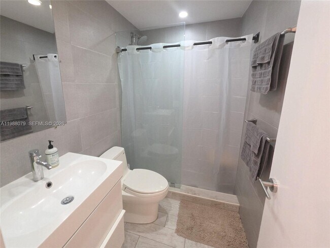 Building Photo - 1008 Jefferson Ave