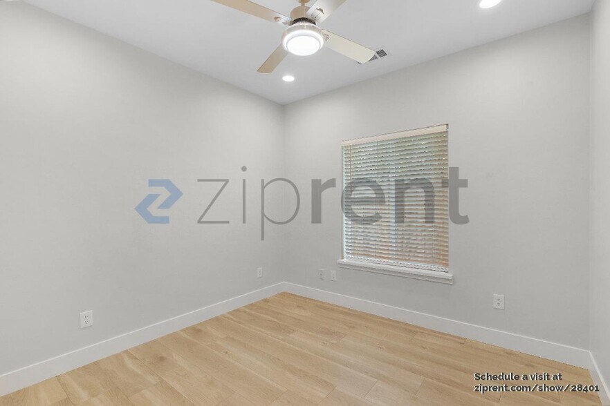Building Photo - 3291 Rockhampton Dr