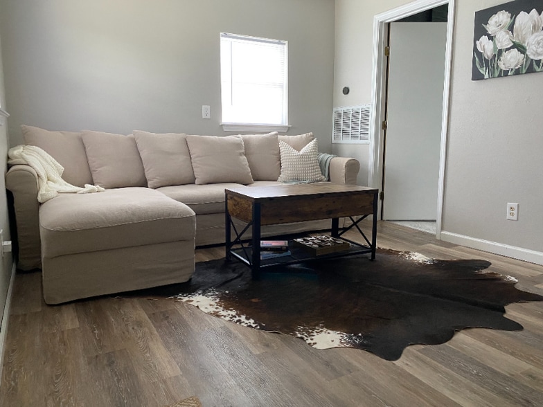 Building Photo - 953 Co Rd 3351