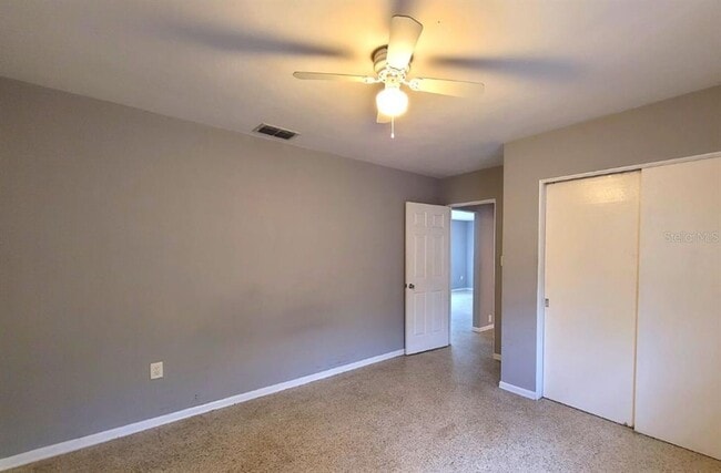 Building Photo - 5806 Siesta Ln