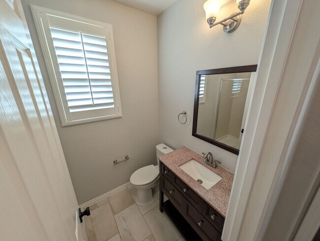 Building Photo - 1045 Ambrosia Dr