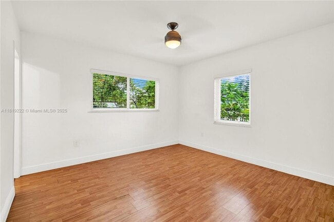 Building Photo - 6890 SW 51st St