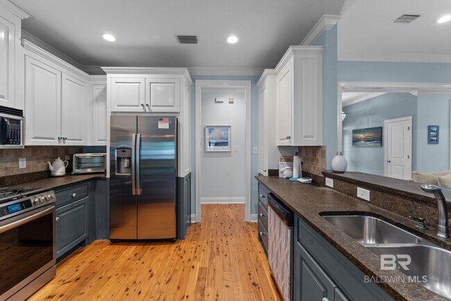 Building Photo - 25911 Tealwood Dr