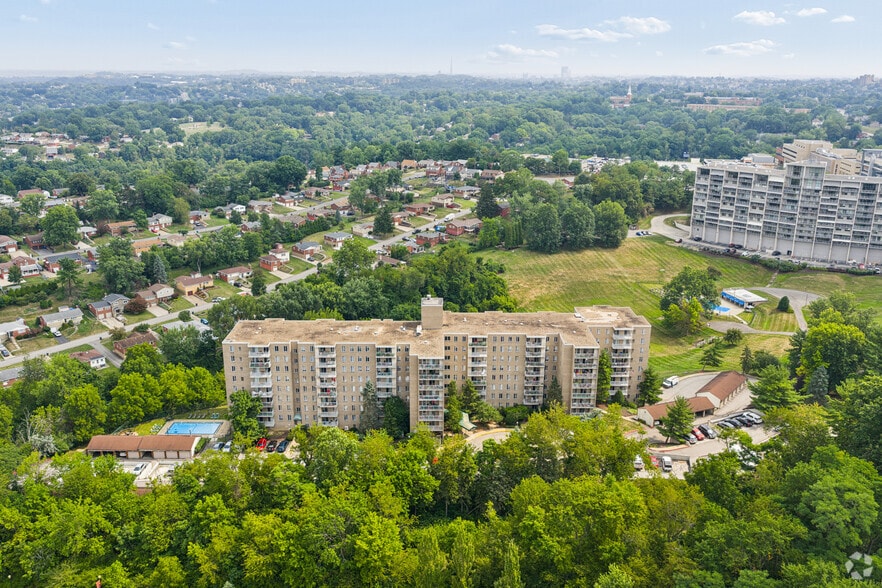 Aerial Photo - Bower Hill Apartments