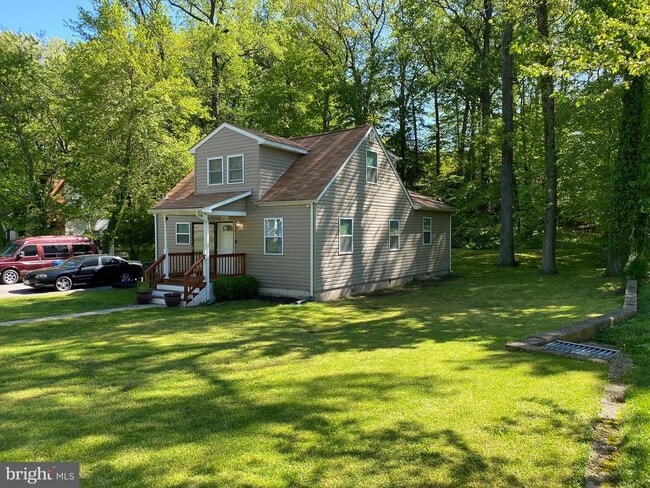 Primary Photo - 6612 Pine Grove Dr