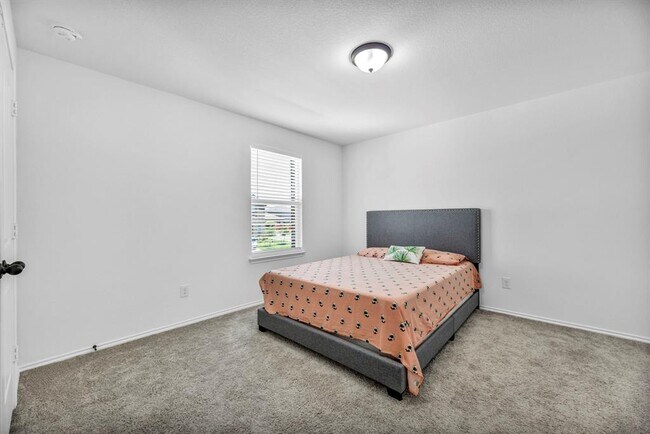 Building Photo - 232 Bougainvillea Lp