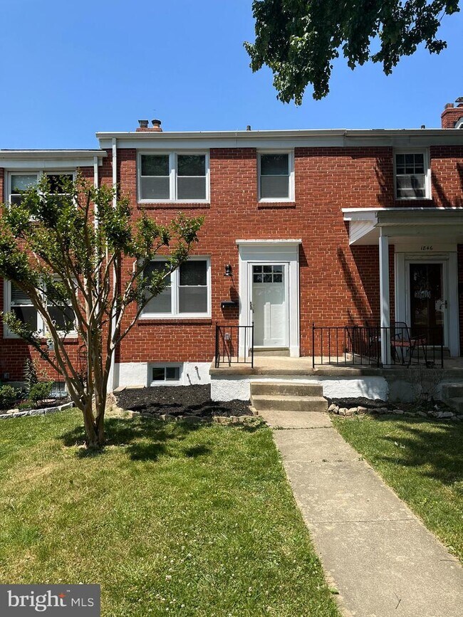 Building Photo - 1844 Trenleigh Rd