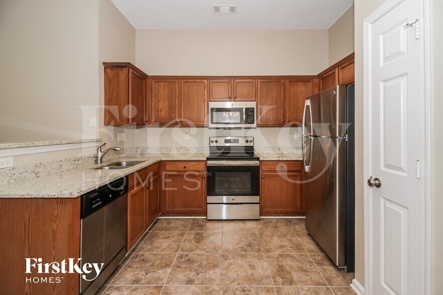 Building Photo - 6853 Shorey Ln