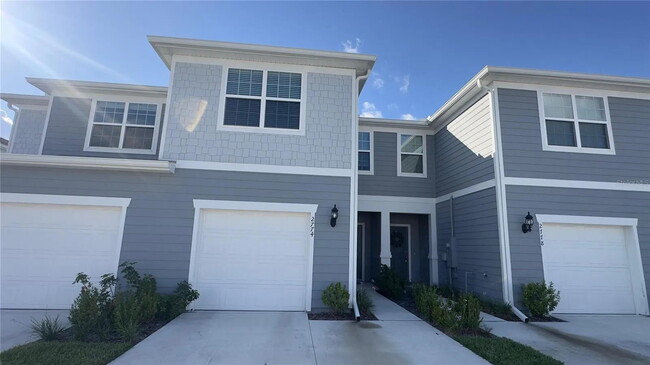 Primary Photo - Luxury furnished 3-Bed in Winter Park