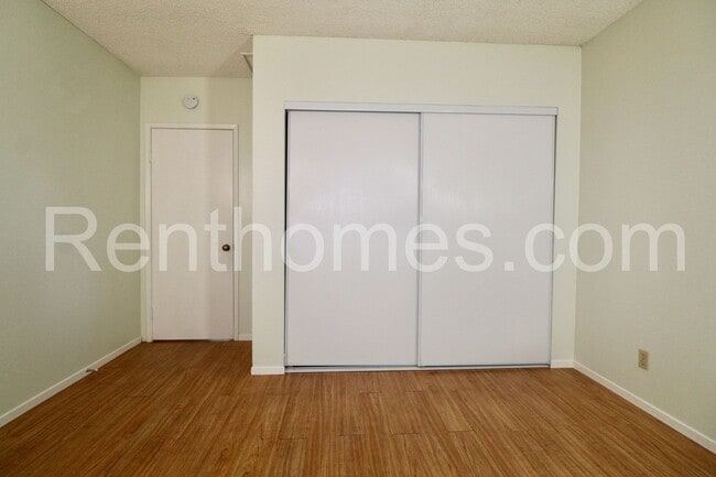 Building Photo - Allied Gardens, 6725 Mission Gorge Road #2...