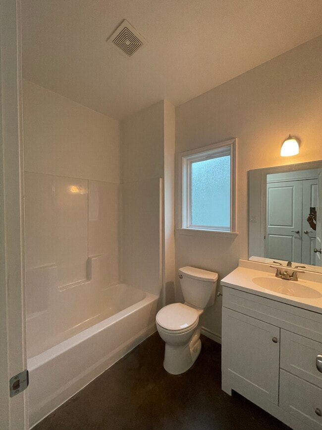 Building Photo - 6197 County Rd 1143