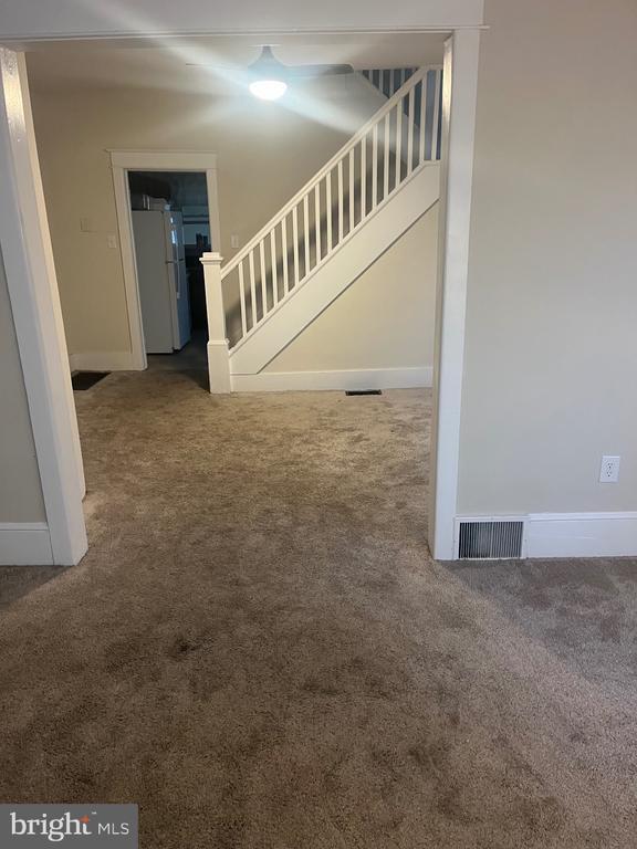 Building Photo - 17830 Sherman Ave