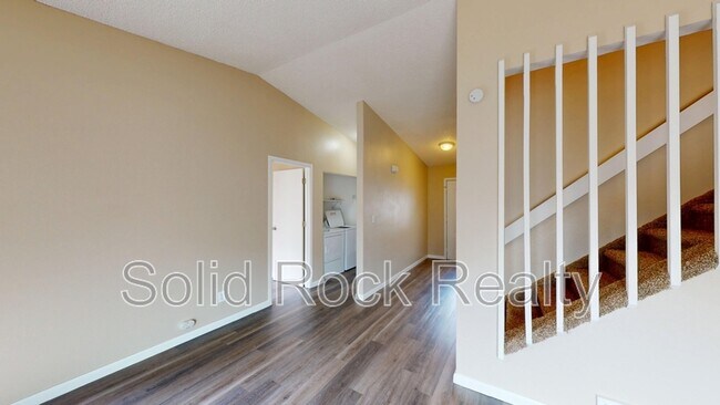 Building Photo - 705 San Gabriel Pl