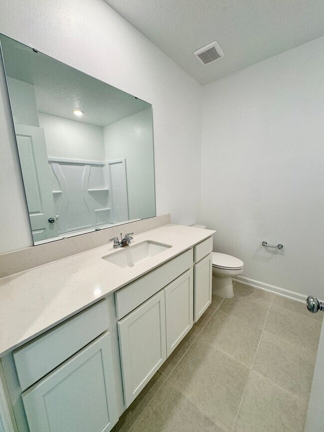 Building Photo - Be the First to Live Here | Stunning New Construction Home in Hidden Ridge