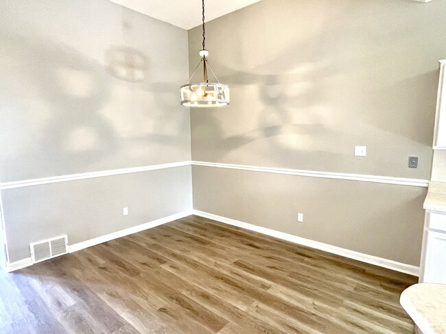 dining room - 1217 Brady Hollow Ln