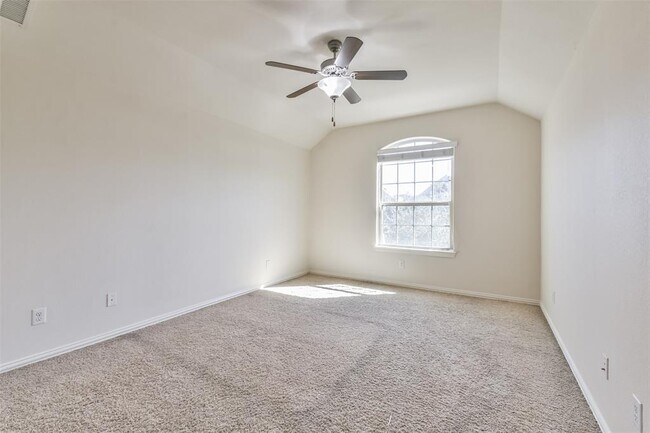 Building Photo - 10403 Monticello Hill Dr