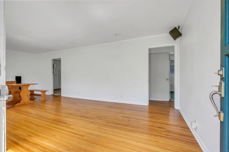 Building Photo - 1312 Cheshire Dr