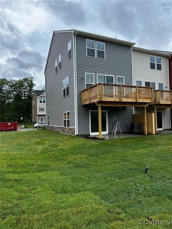 Building Photo - 600 Rivanna Hl Rd