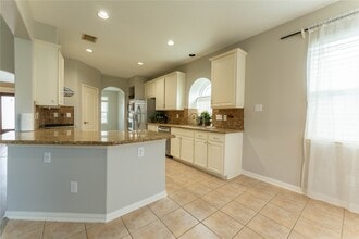 Building Photo - 311 Saunter Dr