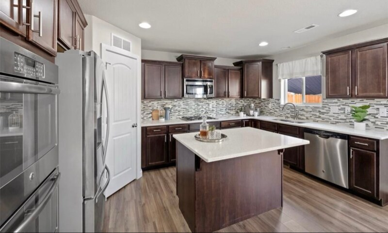 Building Photo - 4032 Silver Star Grove