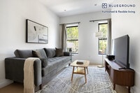 Building Photo - 285 Kingsland Ave