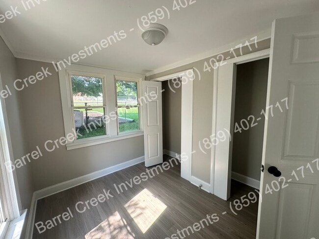 Building Photo - 3-Bed 1-Bath House + Bonus Room