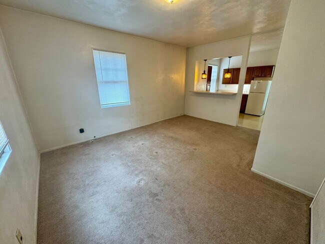 Building Photo - 1939 Crafton Blvd