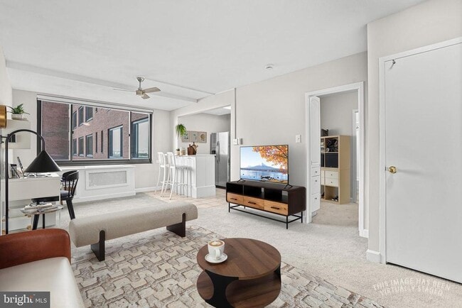 Building Photo - 1021 Arlington Blvd