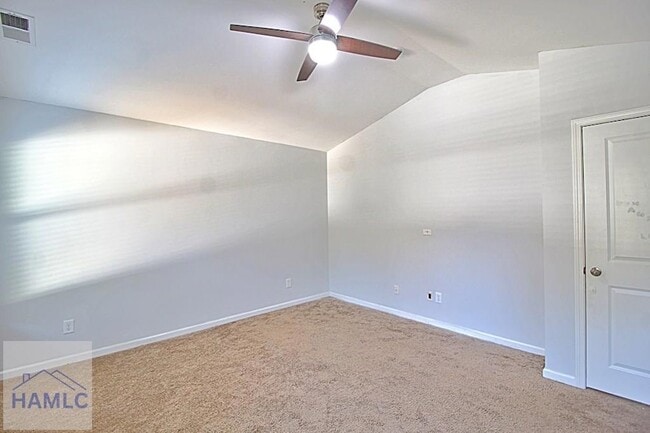 Building Photo - 315 Connor Ct