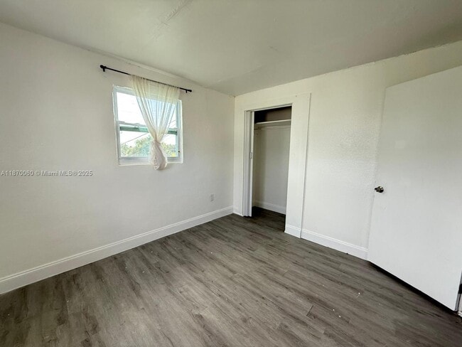 Building Photo - 3608 Sammy Watkins Ave