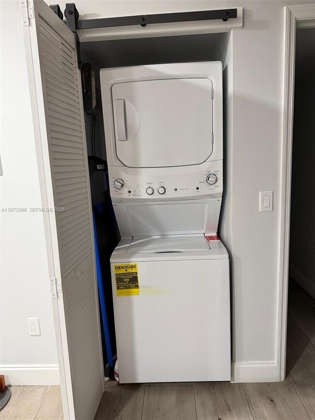 Building Photo - 7751 SW 102nd Pl