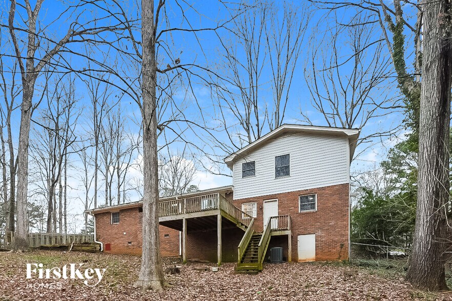 Building Photo - 2661 Oxbow Way SW
