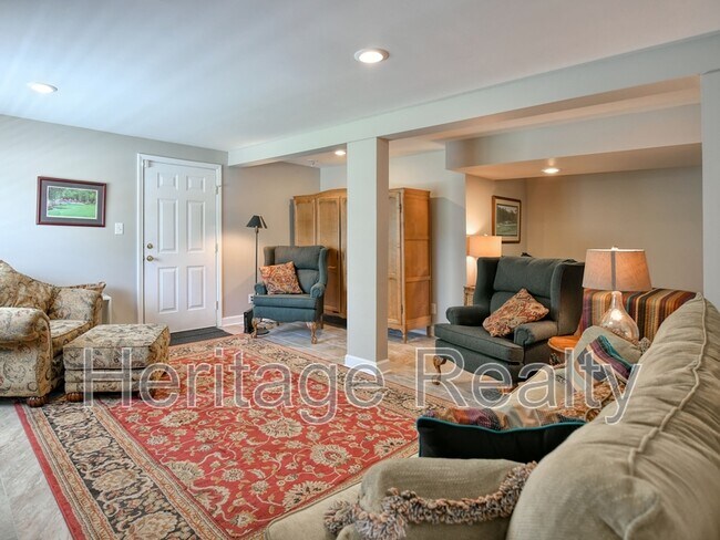 Building Photo - 4518 Holston Hills Rd