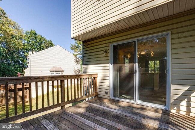 Building Photo - 5678 White Dove Ln