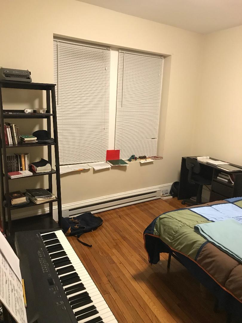 Building Photo - 61 Park Dr