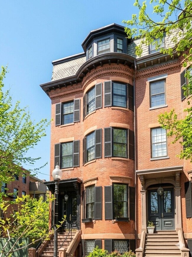 Building Photo - 83 Montgomery St