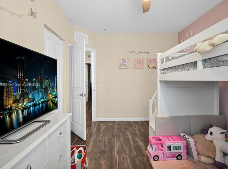 Building Photo - 8986 SW 214th Ter