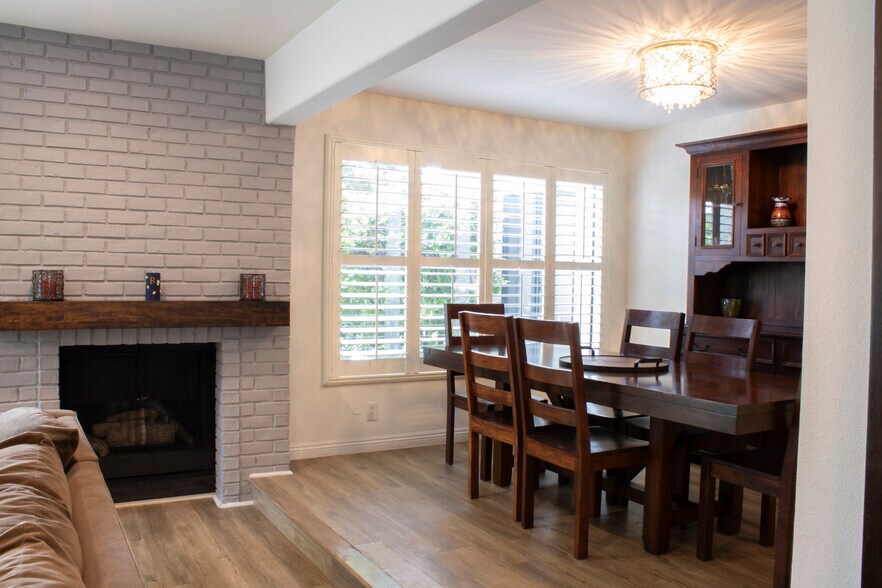 Building Photo - 4223 Freedom Dr