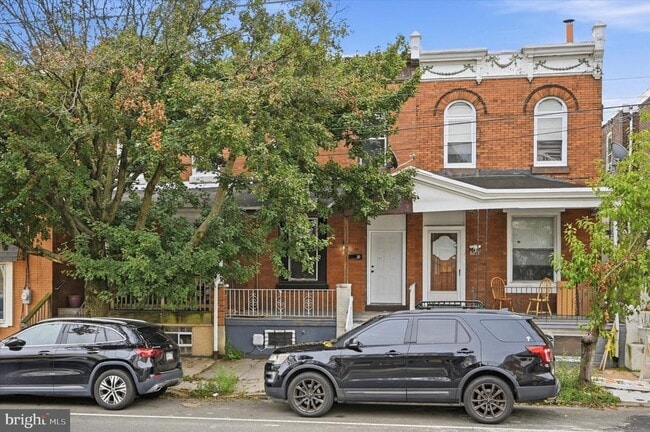 Building Photo - 66 Manheim St